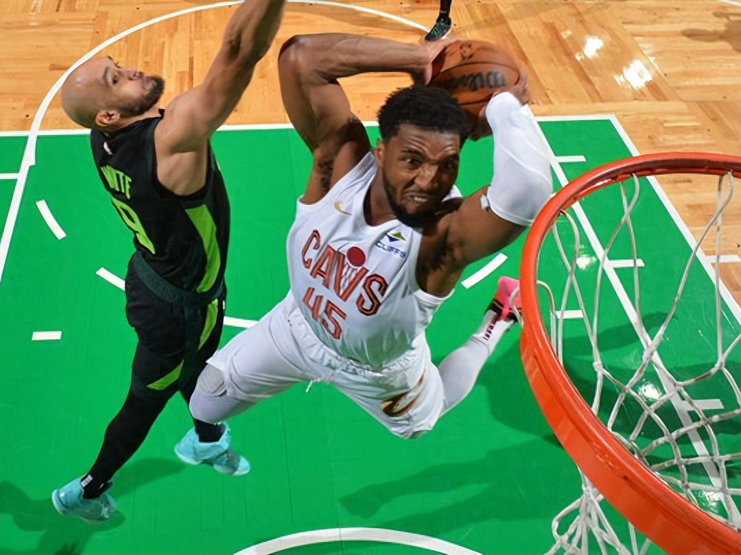 转会期突围战来临，塞维利亚围绕NBA季后赛豪取连胜，悬念犹存，医务组通报恢复的简单介绍