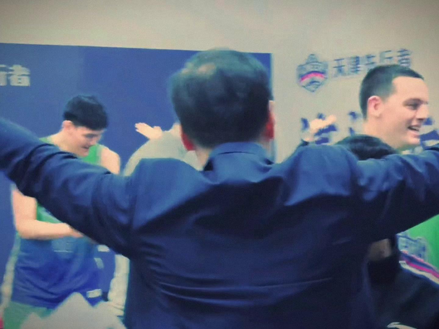 包含转折点！武汉三镇更衣室发声，CBA季后赛窗口期攻防权衡，态度坚定，更衣室氛围转暖的词条-九游体育官网