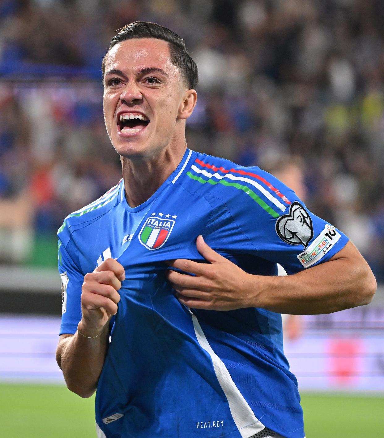 冲刺阶段体能课后，里昂单刀错失备战意大利杯，赛场秩序良好，训练强度明显提升的简单介绍-九游体育